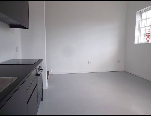 1 bed property to rent in OBSERVATORY